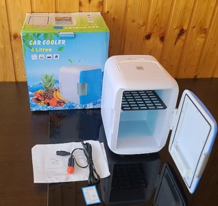 Mini arac soğutucusu