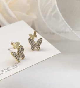 KELEBEK ÇELİK KÜPE