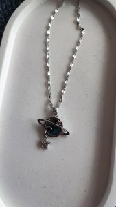 GEZEGEN ÇELİK KOLYE