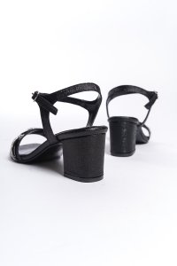 Siyah Kadın Sandalet