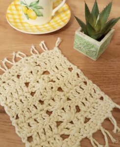 ÖRGÜ SUNUM BARDAK ALTLIĞI