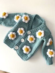 1 yaş örgü hırka