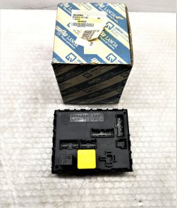 ORJİNAL SİGORTA VE ROLE KUTUSU MAREA BRAVA 46443390