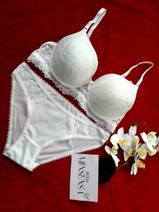 Dolgulu Klasik sütyen takımı