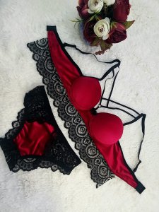 Dolgulu Kadife sütyen takımı