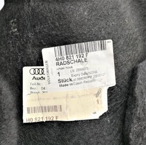 SAĞ ÖN ÇAMURLUK ARKA DAVLUMBAZI 2012 AUDI A8L 4H0821192F