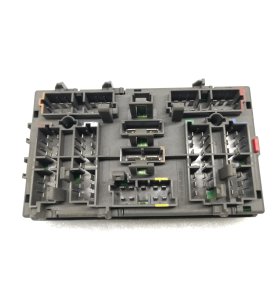 ORJİNAL SİGORTA VE ROLE KUTUSU SCUDO 9623392880