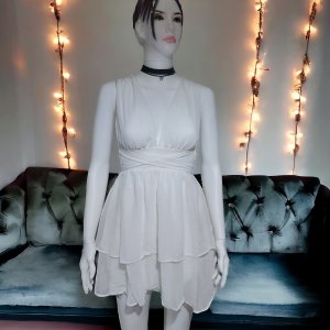 ŞİFON SIRT DEKOLTE MİNİ ABİYE ELBİSE