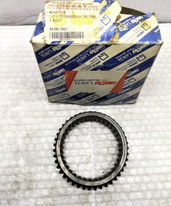 1. VE 2. VİTES SEKROMENÇ MANŞONU TEMPRA TİPO PALİO SİENA 46407016