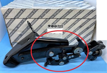 Sağ Yan Sürgülü Kapı Üst Kızak Mekanizması Doblo 2 II 51790849