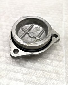 EKSANTRİK MİL KAPAĞI 1.6 16V PALİO SİENA MAREA BRAVA BRAVO 46402342