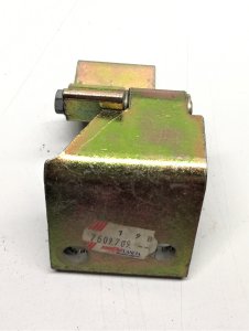 ORJİNAL--SAĞ ÖN-ARKA KAPI (SADECE ALT) MENTEŞESİ TEMPRA TİPO 7609705