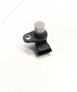 (BOSCH) EKSANTRİK SENSÖRÜ  1.2 1.4 CORSA B-c // ASTRA H // TIGRA A-b  0232103021--9118374--6238110