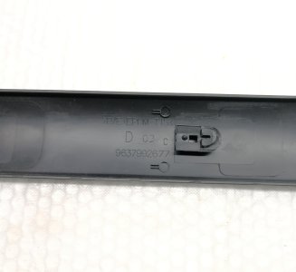 SAĞ ARKA KAPI BANDI C3 03--09   8546.J9