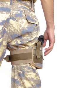 Sağ El Hava Kuvvetleri Kamuflaj Renk Tek Bağlantılı Airsoft Palaskaya Kemere Geçirmeli impertex Bacak Silah Kılıfı