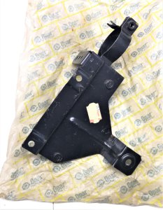 BENZİN DAĞITICI DEGAZÖR TÜP KELEPÇESİ TEMPRA TİPO 7723312