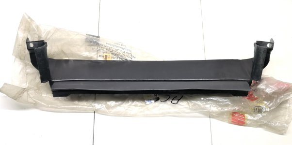 RADYATÖR ÜST DAVLUMBAZI PALİO SİENA 46460403--46757331