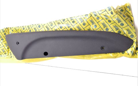 ORJİNAL SOL ÖN KOLTUK YAN BAKALİTİ DOBLO 1-2   183583860