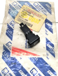 LANCİA--SİS FAR DÜĞMESİ TEMPRA-TİPO  181434980-182173580