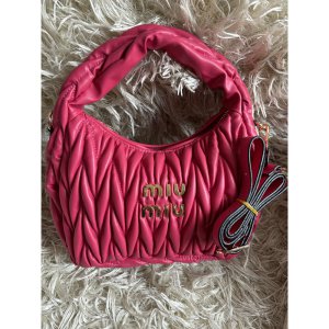 A kalite Miu Miu Büyük boy Bayan Çanta