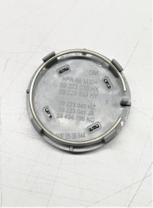 (GM Orijinal ) (Dış Çap 6cm) JANT GÖBEĞİ GÜMÜŞ GRİ KÜÇÜK  15, 16, 17 İnç Opel Astra G, Zafira A, Corsa C, Combo C, Meriva A, Omega B, Vectra B C  1006161 - 6006021