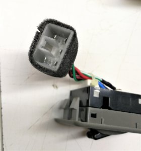 SAĞ CAM DÜĞMESİ KIA PRIDE E.M 5 FİŞ KK12B66370