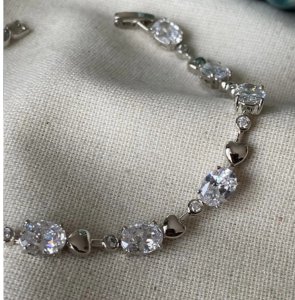 Taşlı silver bileklik