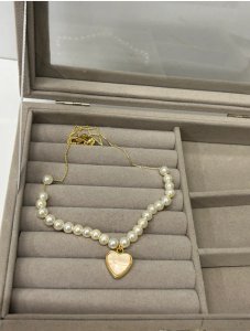 Çelik Kadın İnci Detaylı Kalpli Kolyee