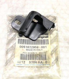 KLİMA RADYATÖRÜ ALT BRAKETİ GRANDE PUNTO BRAVO2 51822958