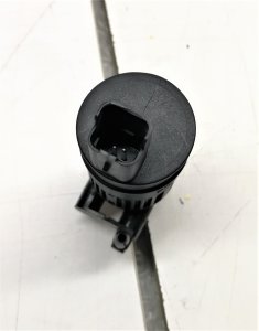 CAM SU FISKİYE MOTORU (TEK ÇIKIŞ) CLIO MEGANE 7700431079