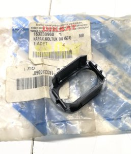 ÖN KOLTUK AYAR DÜĞME ÇERÇEVESİ MAREA BRAVA 183230960