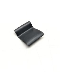 ARKA CAM LASTİĞİ KAPAĞI ALT TEMPRA 7698657