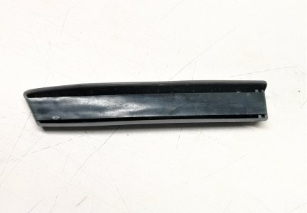 (İNTRA)  SAĞ ÖN ÇAMURLUK BANDI R9 SPRING