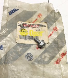 MUHTELİF CİVATA ŞAPKALI M6X14MM 16296921