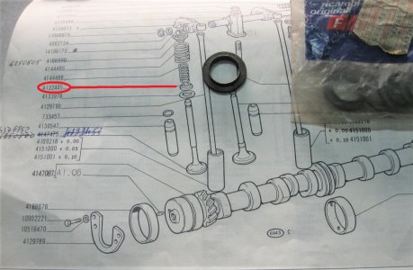 SUBAP ŞAPKASI ALT SERÇE M131 Tofaş Doğan Şahin Kartal  4363098  4132445
