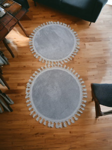 2 adet 60*60 post pelüş ponpon saçaklı kaymaz halı