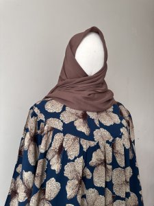 Yuvarlak robalı elbise