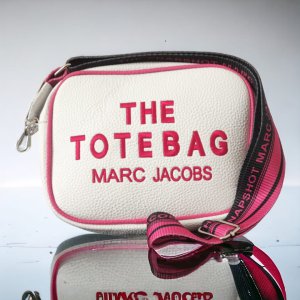 THE TOTE BAG OMUZ ÇANTASI