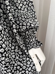 Siyah papatya elbise