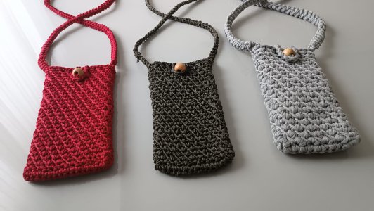 Kırmızı Telefon Çantası