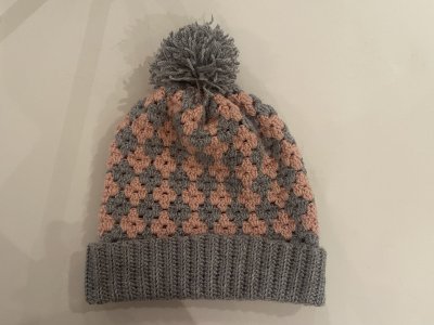 EL EMEĞİ ÖRGÜ KADIN BERE