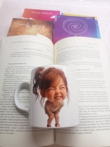 Sevimli Kız Kupa Bardak