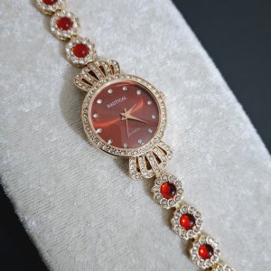 BAYAN KOL SAATİ  İTHAL