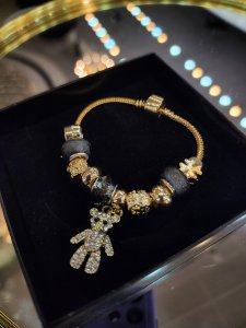 Pandora Gold Charmlı Çelik Bileklik