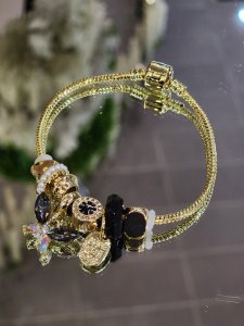Pandora Model Gold Charmlı Çelik Bileklik
