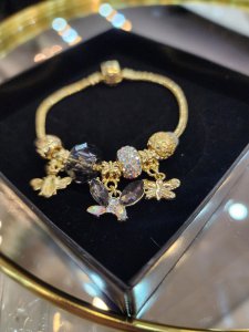 Pandora Model Gold Charmlı Çelik Bileklik