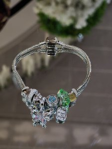 Pandora Model Silver Charmlı Çelik Bileklik