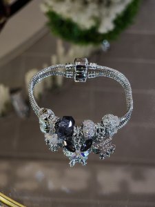Pandora Model Silver Charmlı Çelik Bileklik