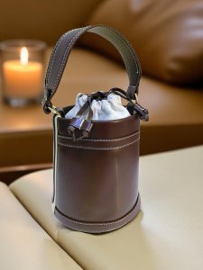 Kahverengi Kova Model Ağzı Büzgülü Kadın El Ve Omuz Çantası