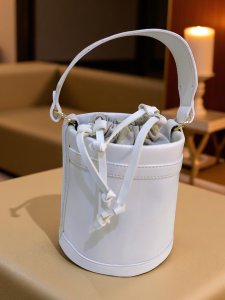 Beyaz Kova Model Ağzı Büzgülü Kadın El Ve Omuz Çantası